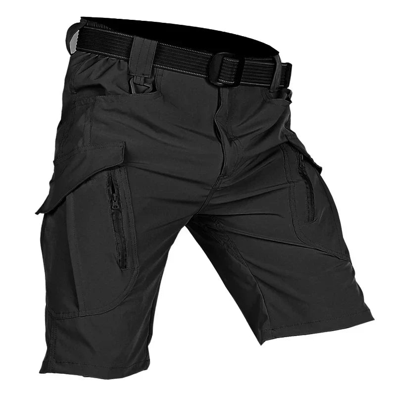 リラックスしたメンズショーツ