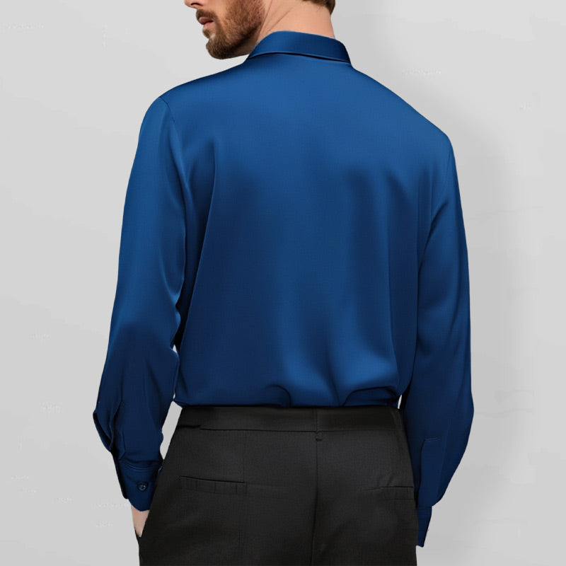 シワになりにくいストレッチシャツ