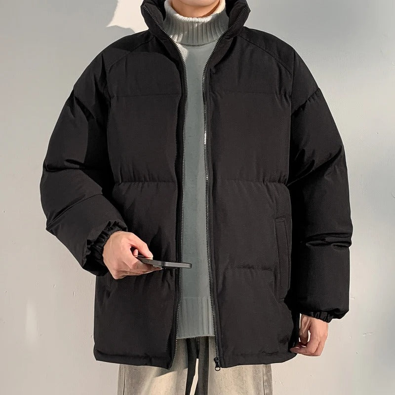 風を防ぐパーカージャケット